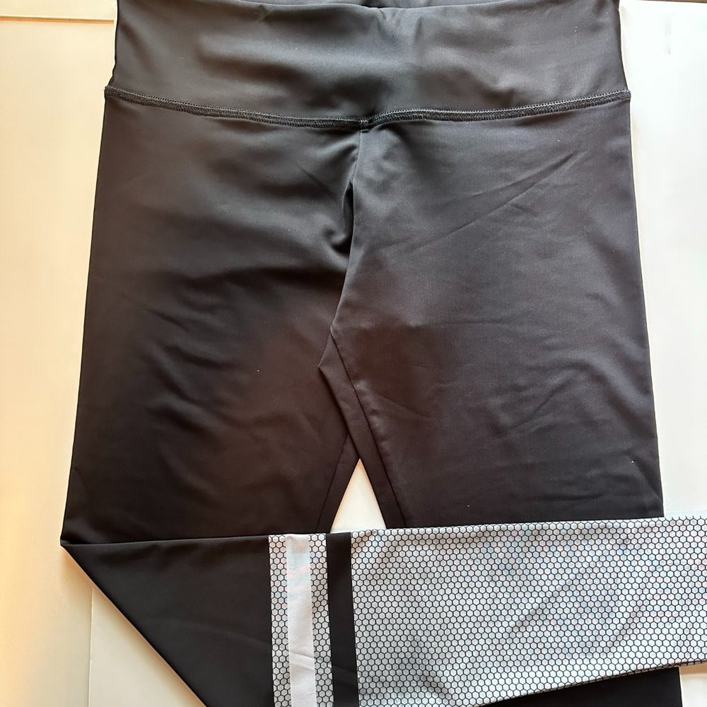 Onzie Leggings